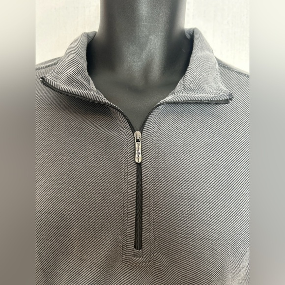 Tommy Bahama Men’s Quar-Zip  Gray Herringbone Stripe Marlin Logo Size M 0008 - Picture 2 of 5